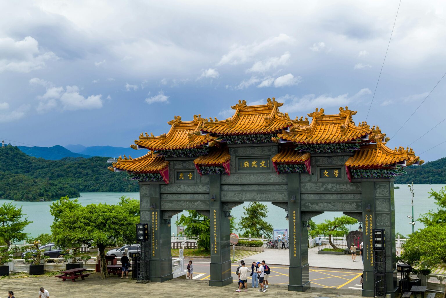 Thomas Tischler Reisen Taiwan Sonne Mond See