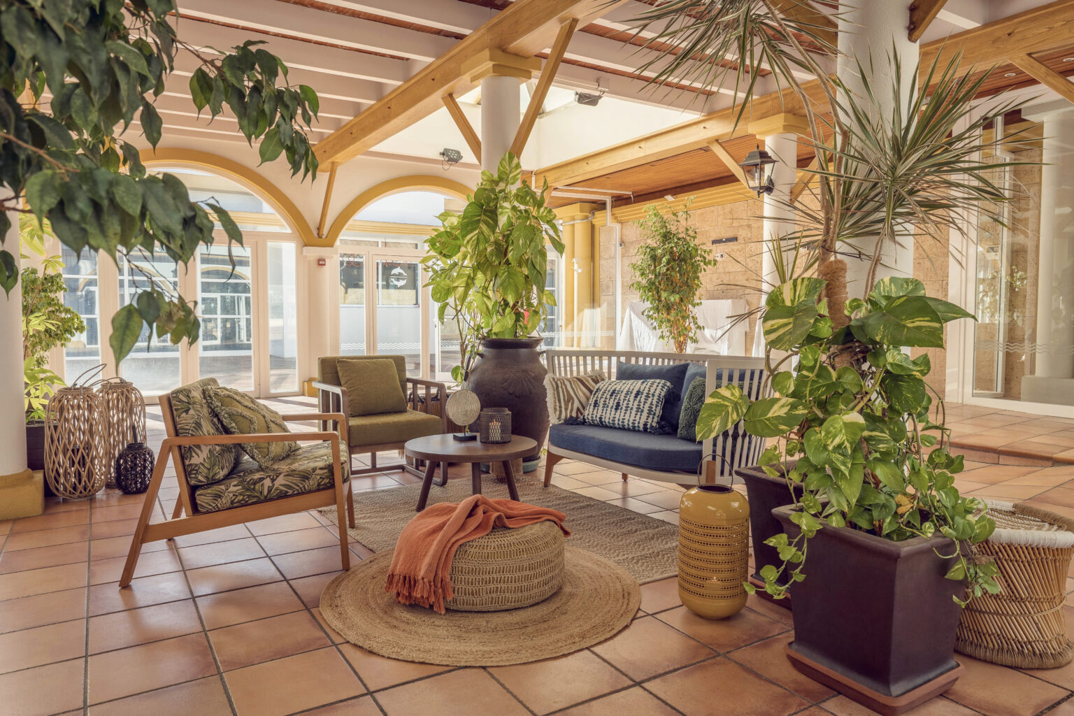 Thomas Tischler Reisen XRY Lobby